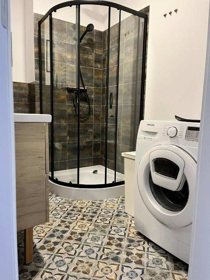 Central Apartment ビィドゴシュチュ エクステリア 写真